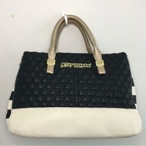 Betsey Johnson | Black & White Quilted Satchel
